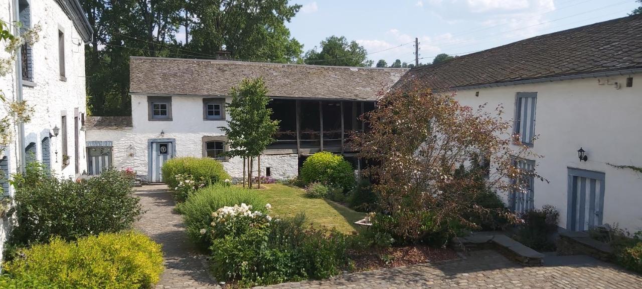 La Ferme De La Chapelle - Gite Et Chambres D'Hotes Cherain Exterior photo